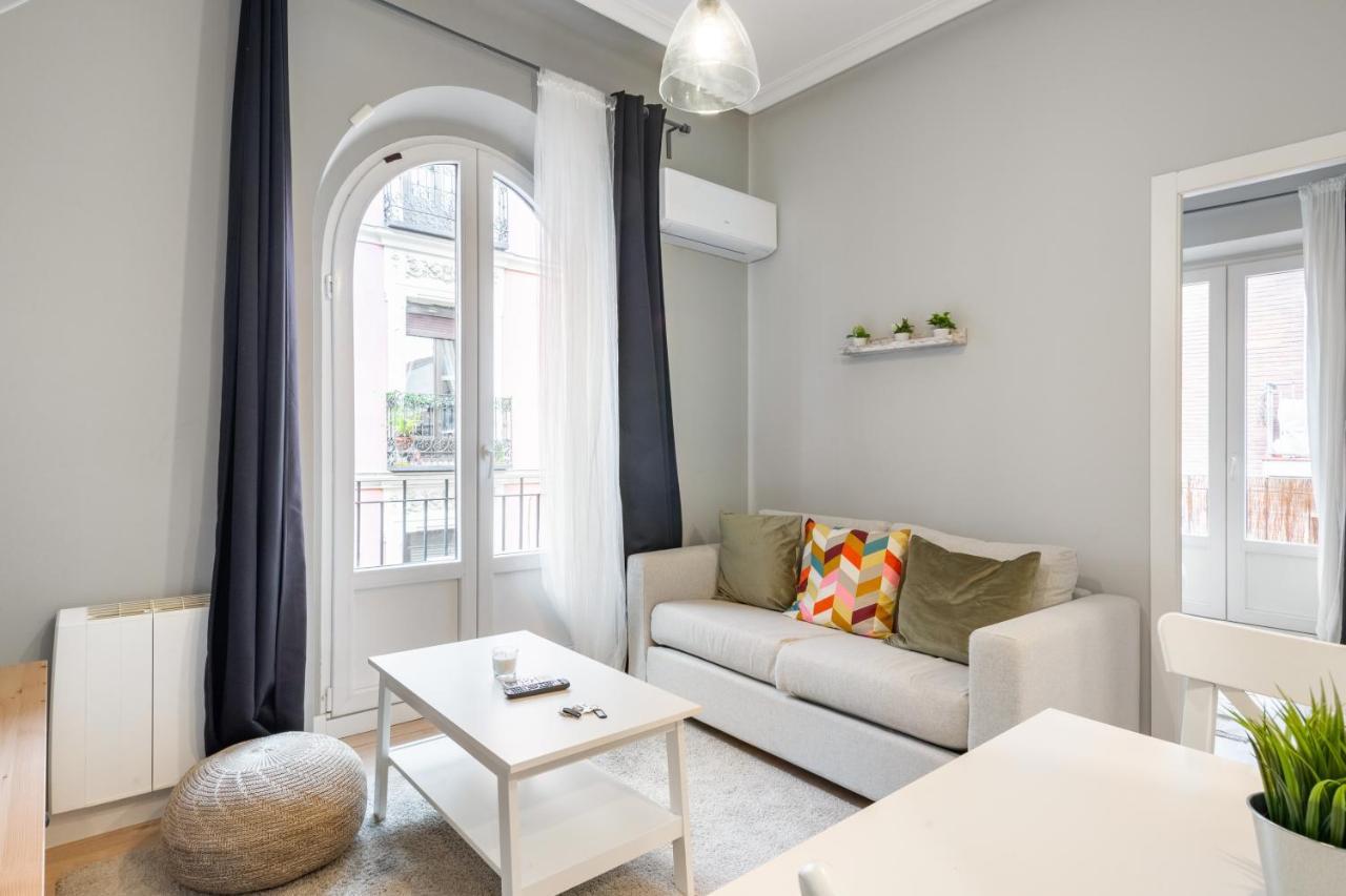 Apartment 2 Bedrooms 1 Bathroom Furnished - Lavapies - Modern - Mintystay