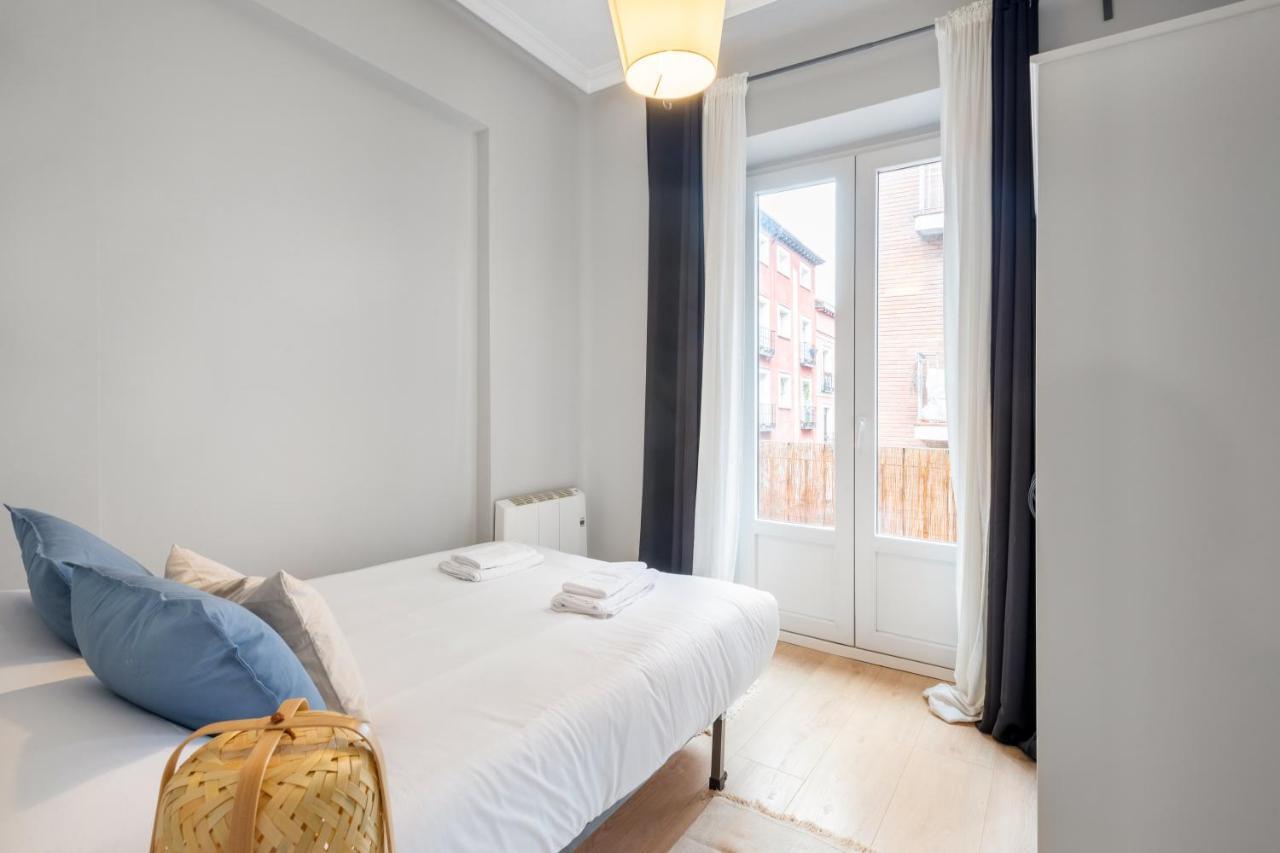 Apartamento 2 Bedrooms 1 Bathroom Furnished - Lavapies - Modern - Mintystay Madri
